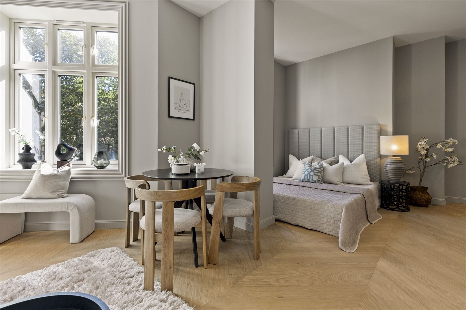 Soverommet kan benyttes som gjestedel eller som et soverom for ungdommen. Soverom 1. Galleribilde