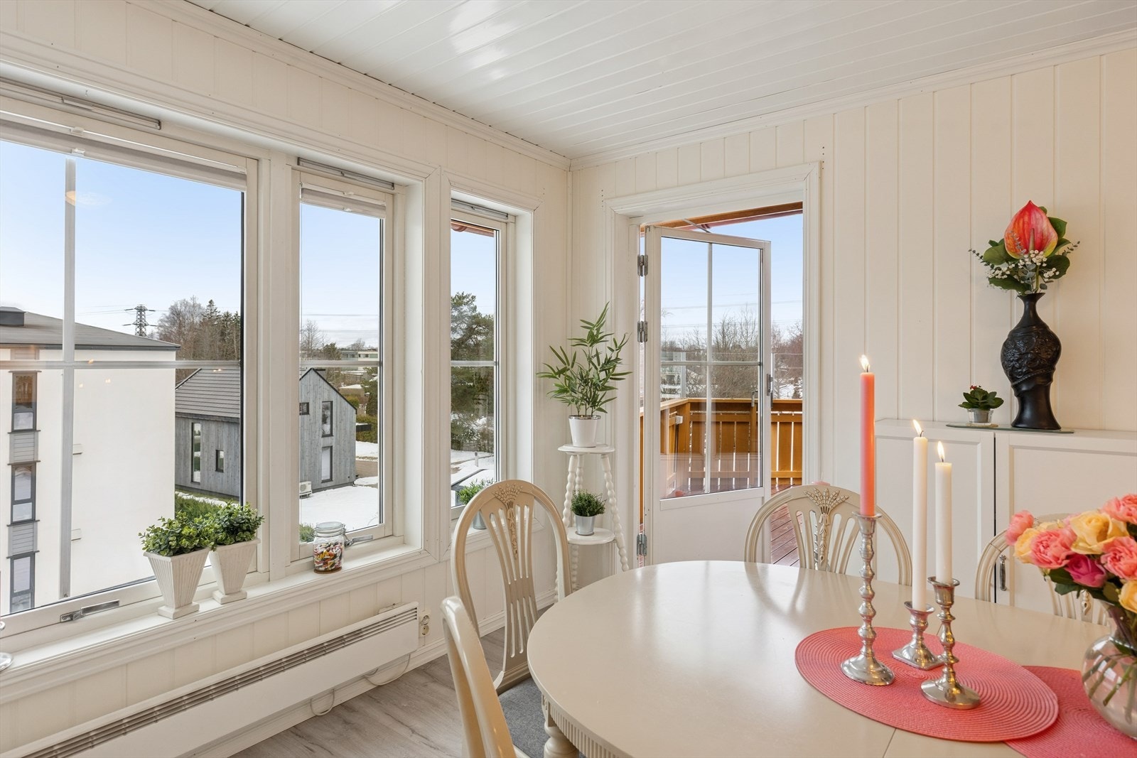 Egen utgang fra kjøkkenet. Galleribilde