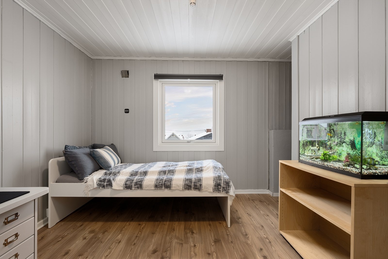 Lufteventil i vegg. Galleribilde