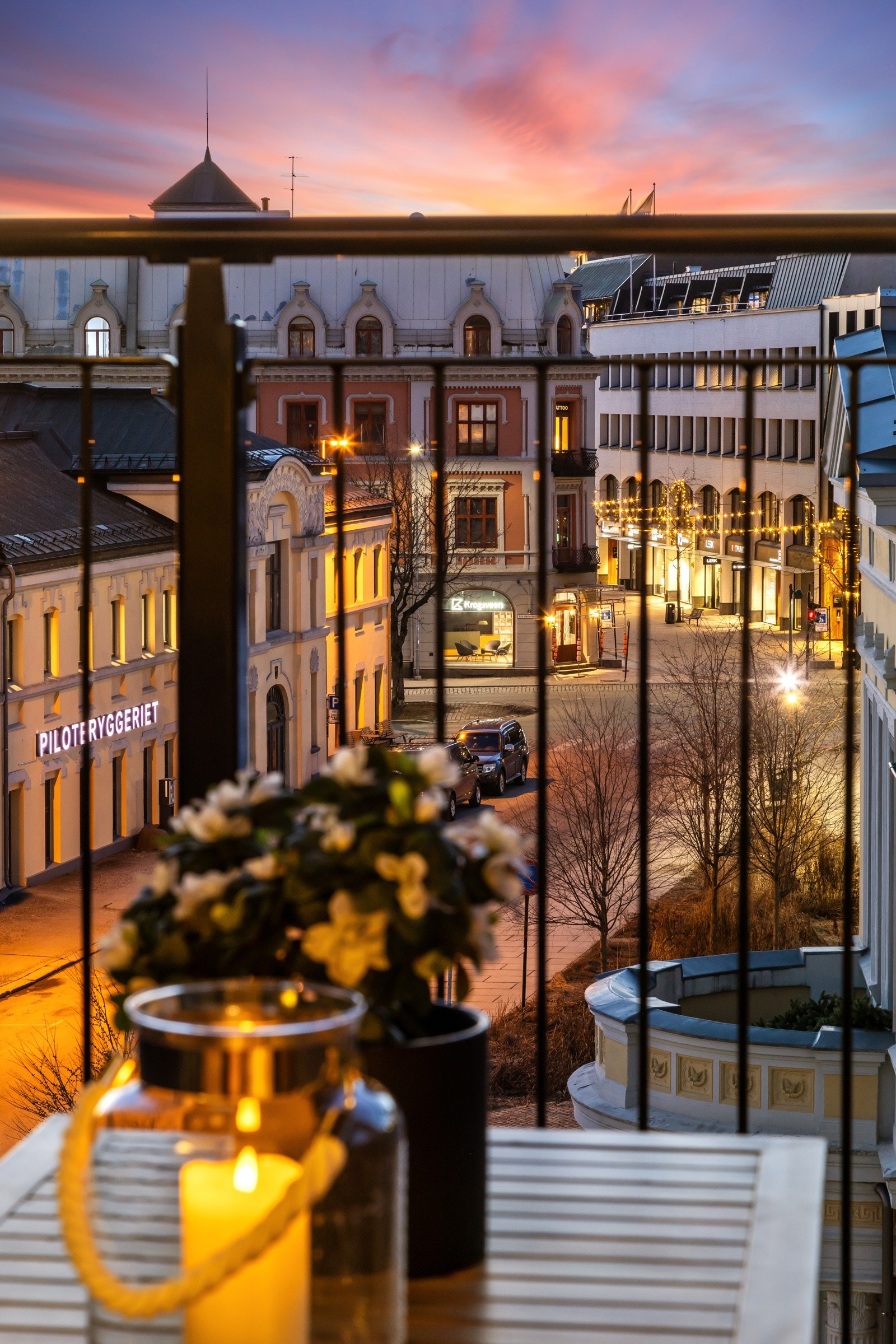 Utsikt mot gågaten Galleribilde