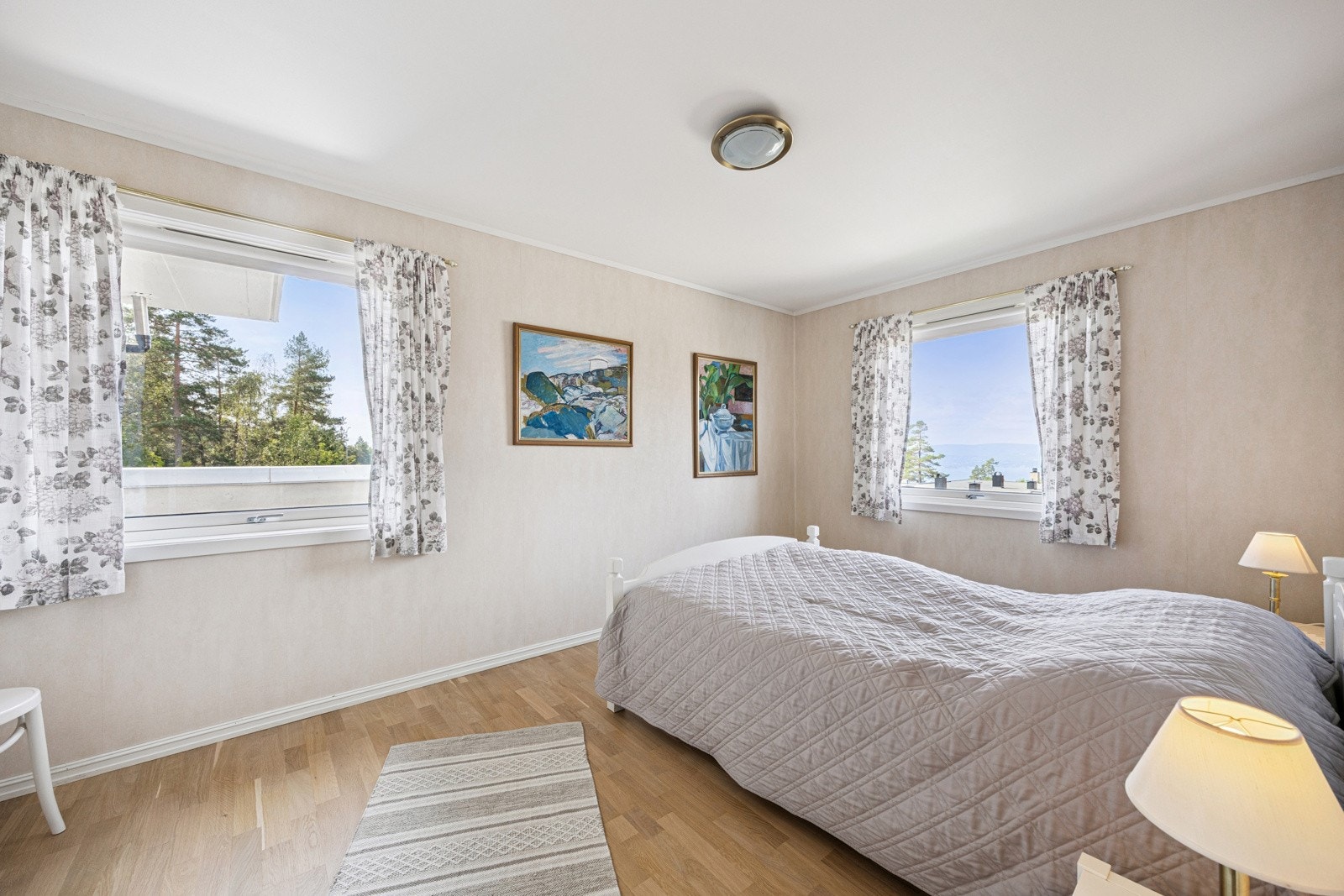 Hovedsoverommet har fantastisk utsikt. Galleribilde