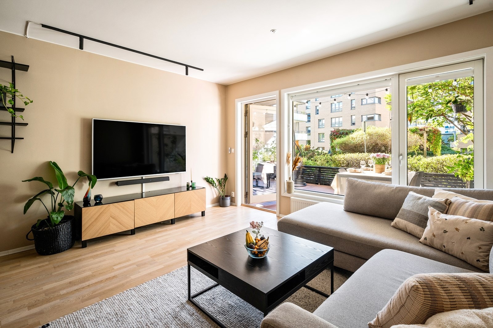 Velkommen til Ullagerveien 3 - Presentert av Christoffer Fraurud v/Nordvik Løren. Galleribilde