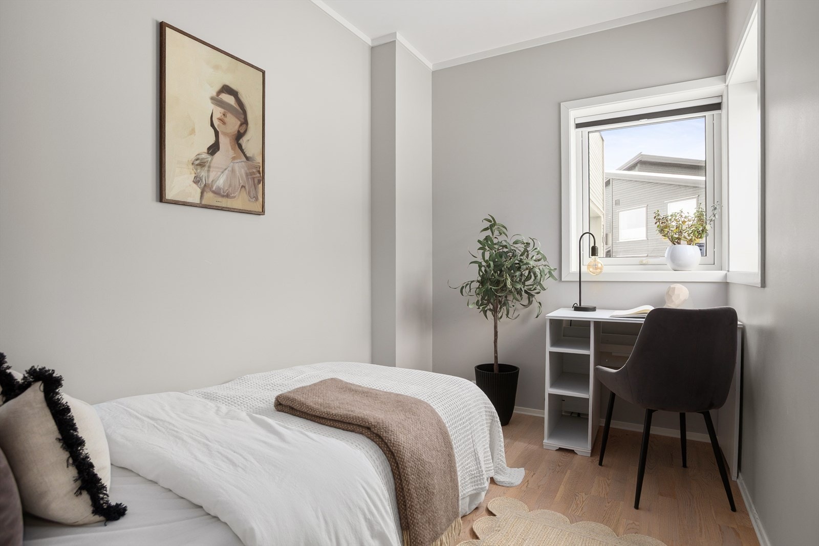 Praktisk soverom / kontor Galleribilde