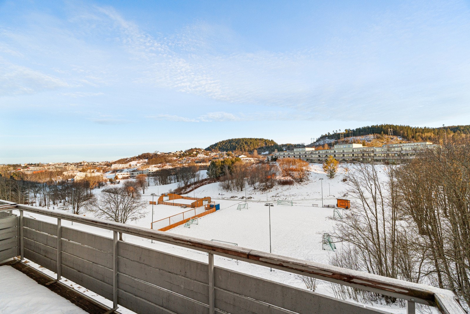 Her er det lagt royalimpregnert terassebord i 2021. Galleribilde