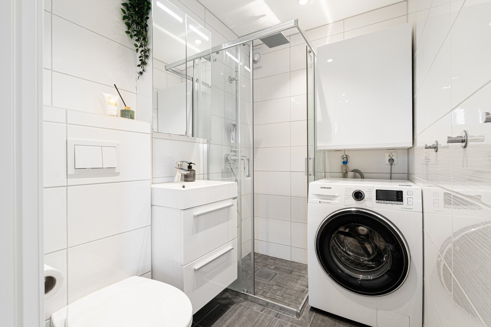 Baderommet har elektrisk gulvvarme. Galleribilde