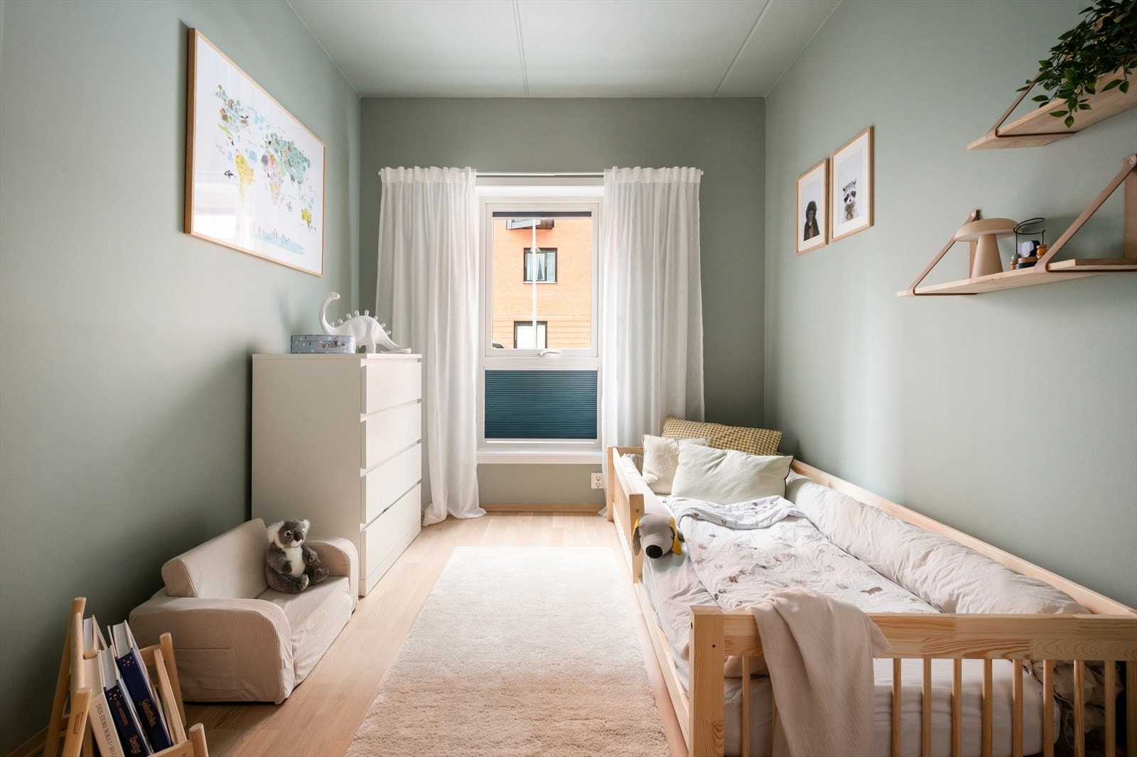 Soverom to passer utmerket til gjesterom, barnerom eller kontor. Galleribilde