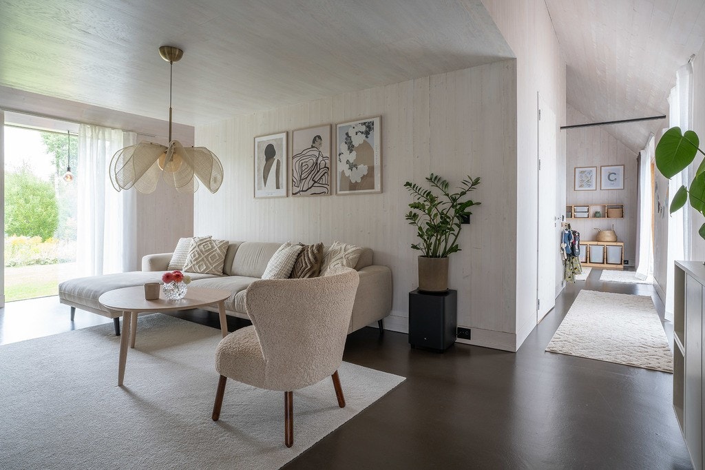 Flinks Krutbacken 1 SLM05385 web.jpg Galleribilde