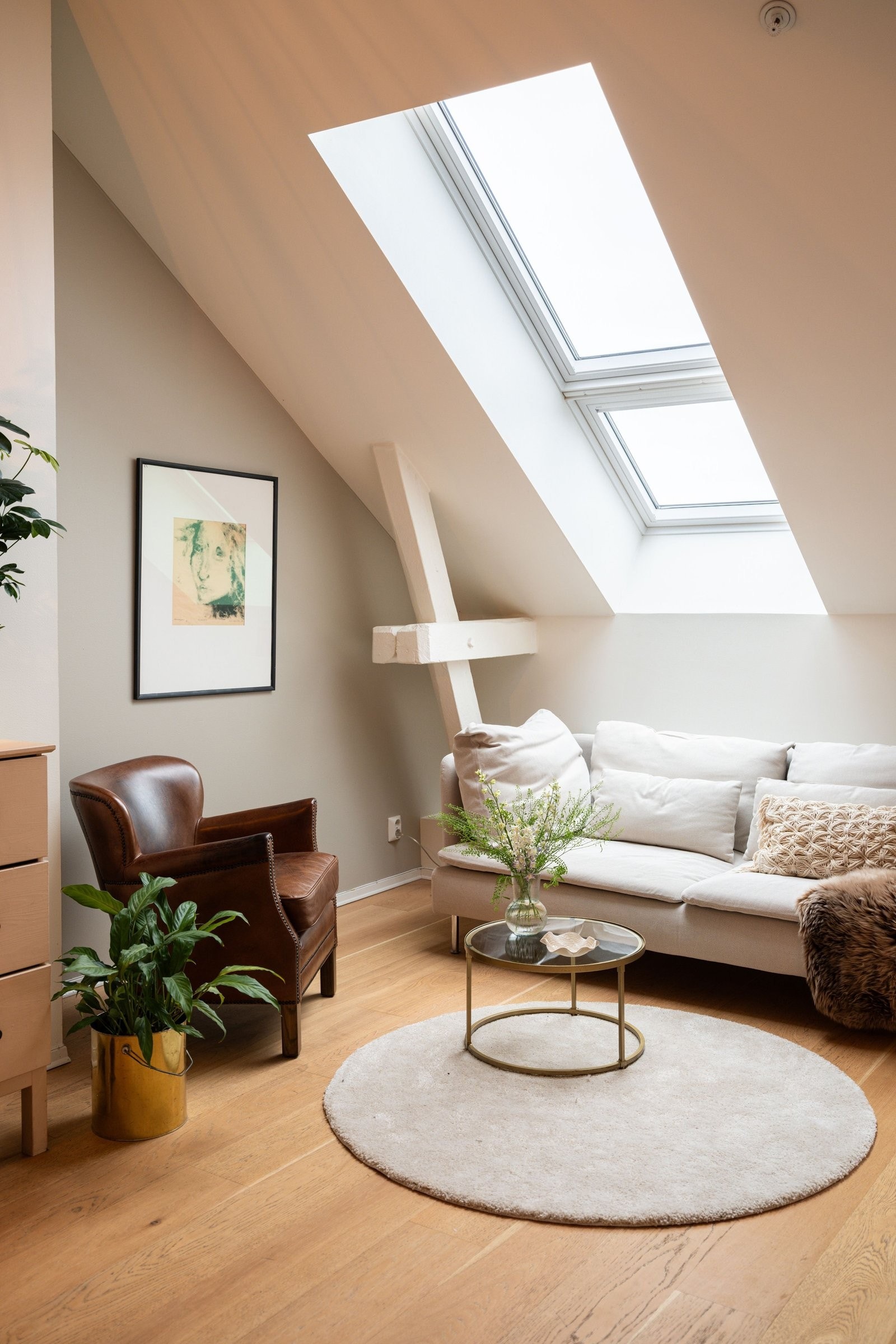 Stille oase midt på travle Løkka. Galleribilde