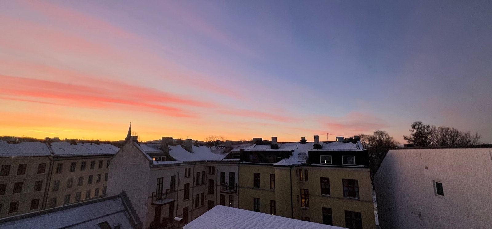 Soloppgang og utsikt fra leiligheten Galleribilde