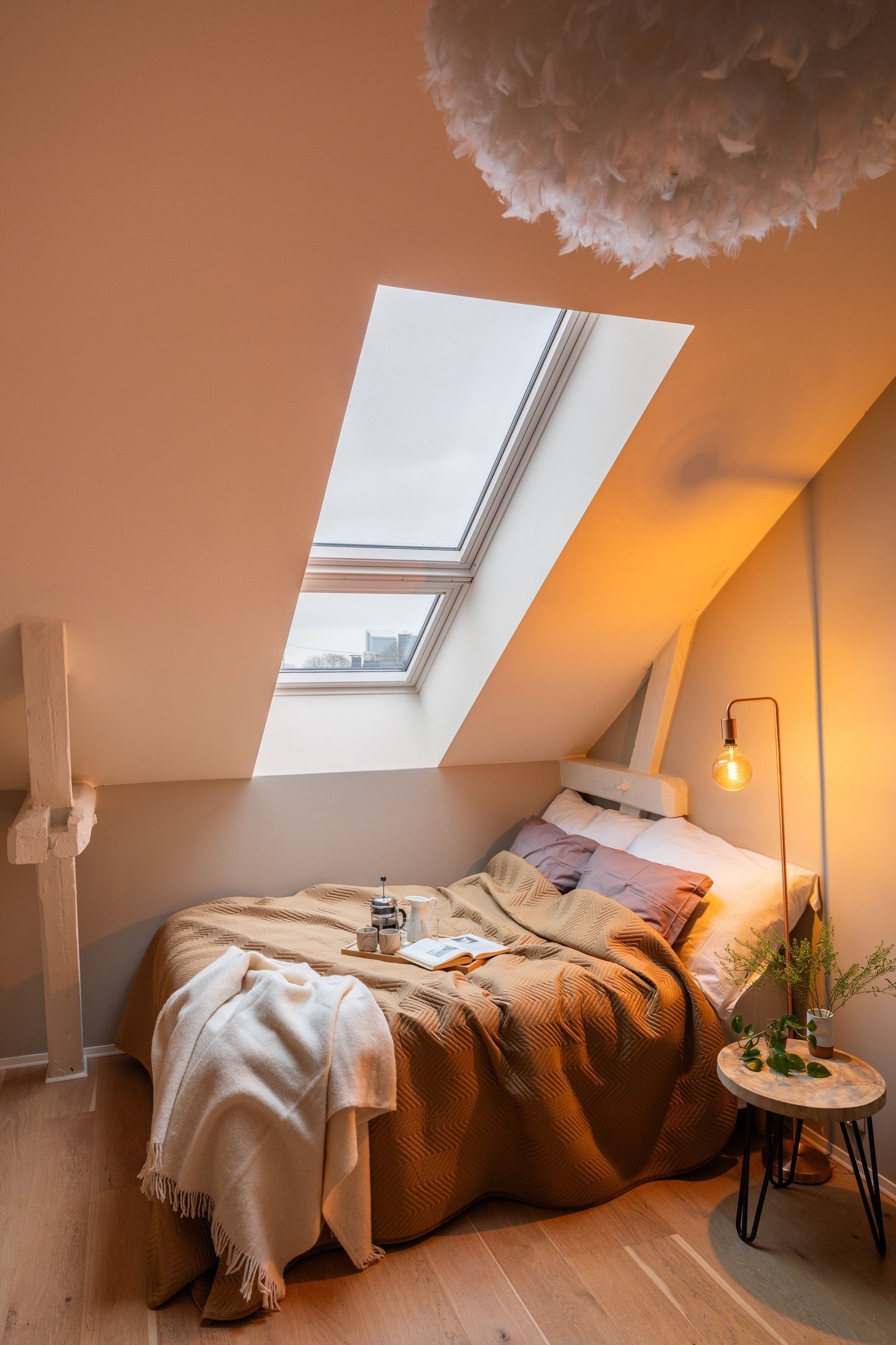 Stort soverom uten innsyn Galleribilde