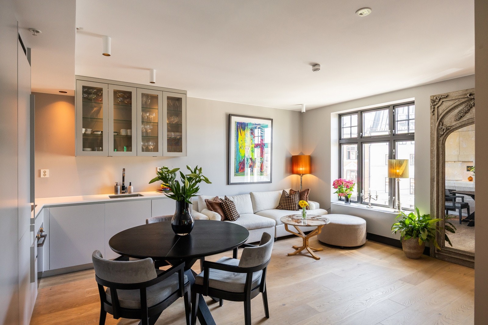 Velkommen til Sorgenfrigata 12 Galleribilde