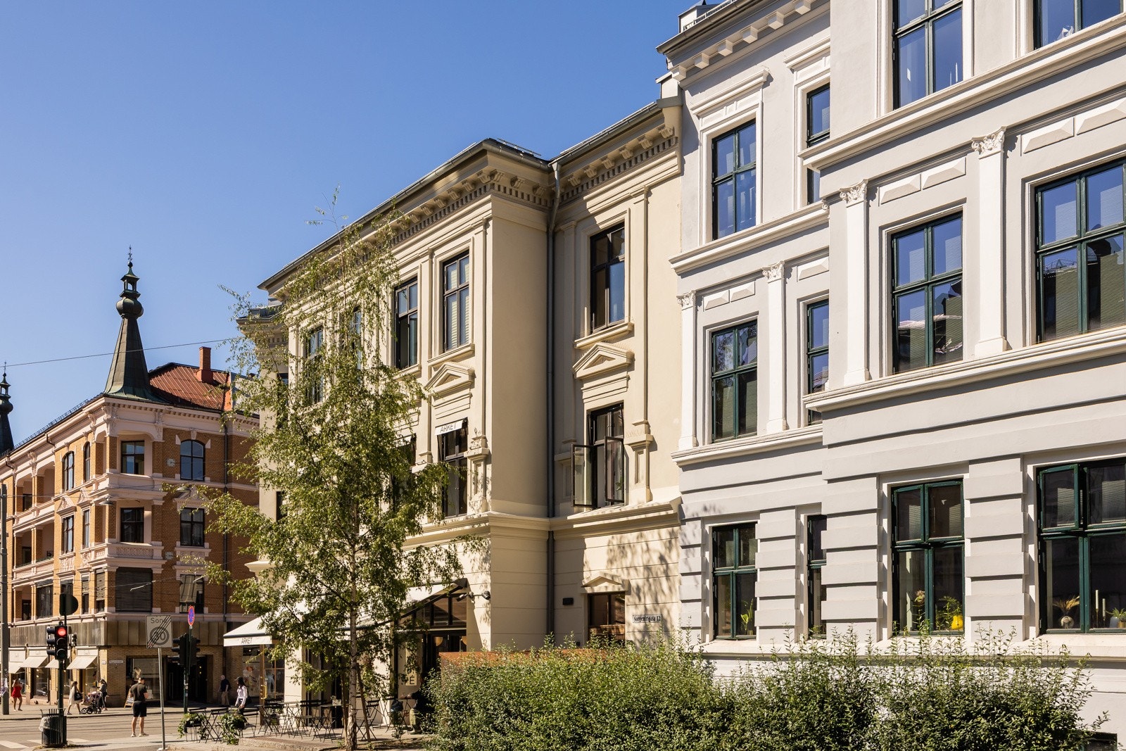 Leiligheten ligger i 4. etasje med heisadkomst i populære Valkyrien Living Galleribilde