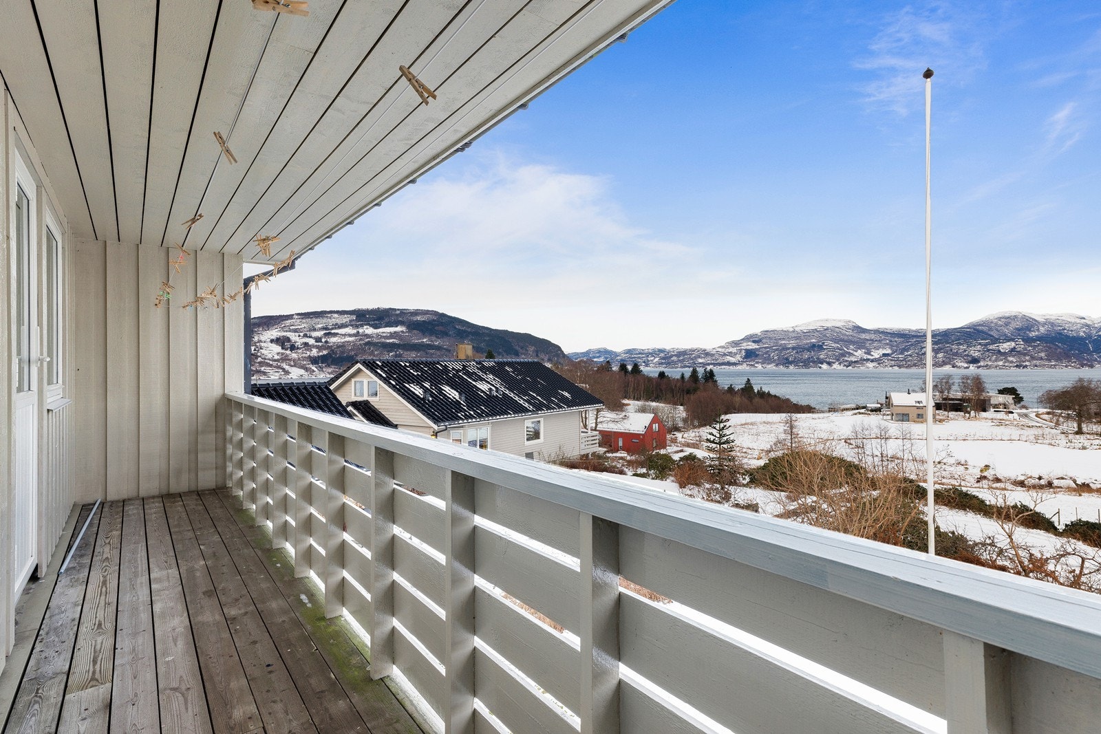 Balkongen fra soverommet. Galleribilde