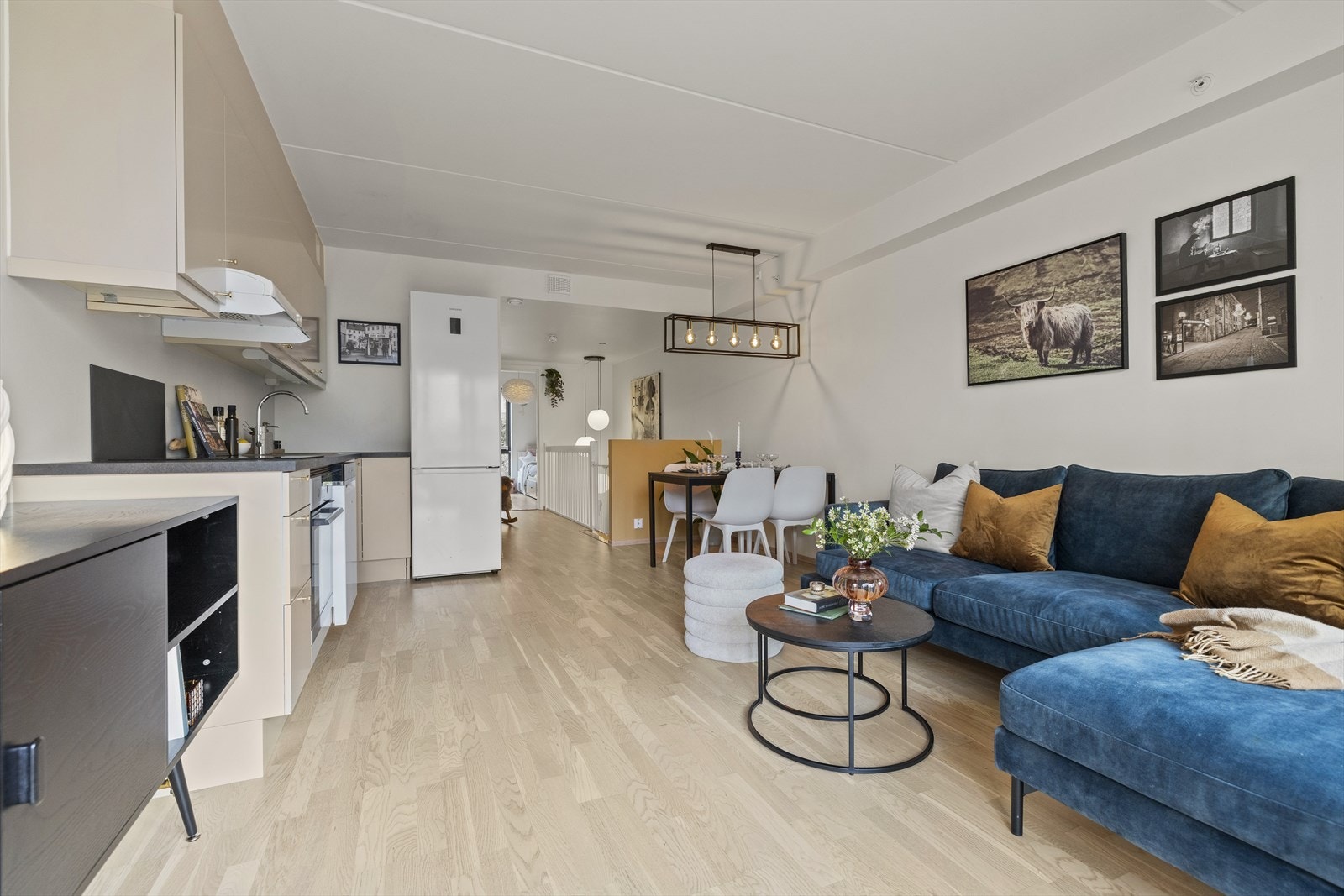 Fjernvarme (fyring og varmtvann), TV & internett er inkludert i felleskostnadene Galleribilde