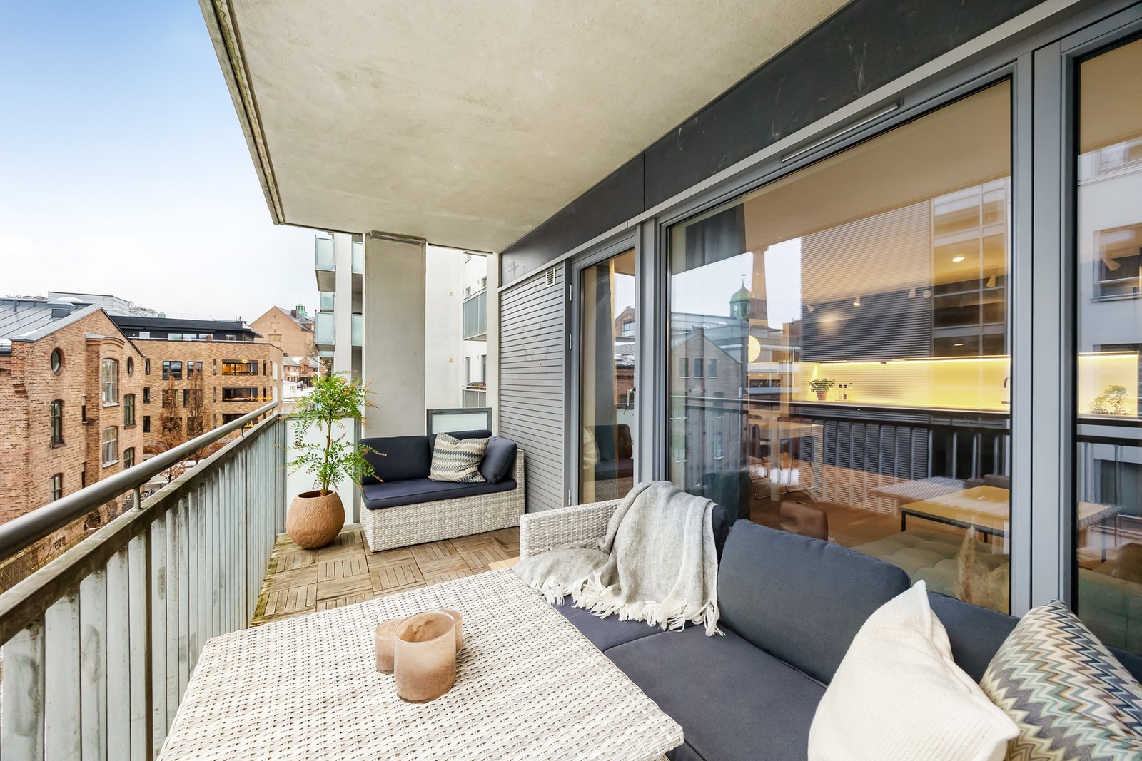 Dette er en lys og attraktiv selveierleilighet med ettertraktet beliggenhet midt på Grünerløkka. Galleribilde