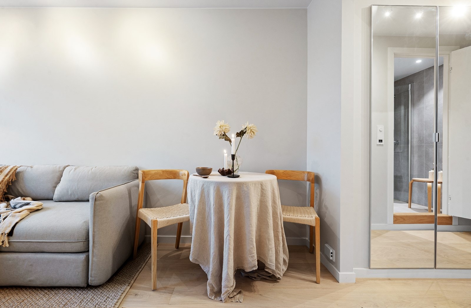 Stue/spisestue Galleribilde