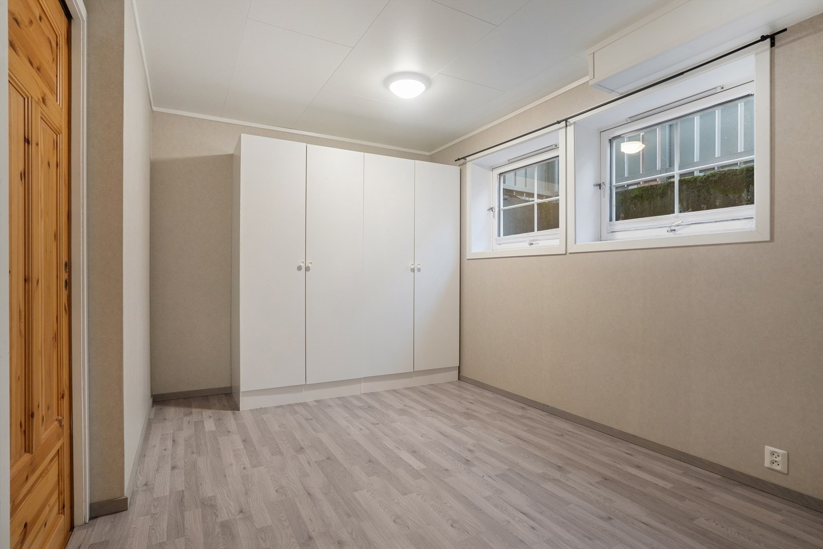 Leil. u.etg. sør: Soverom Galleribilde