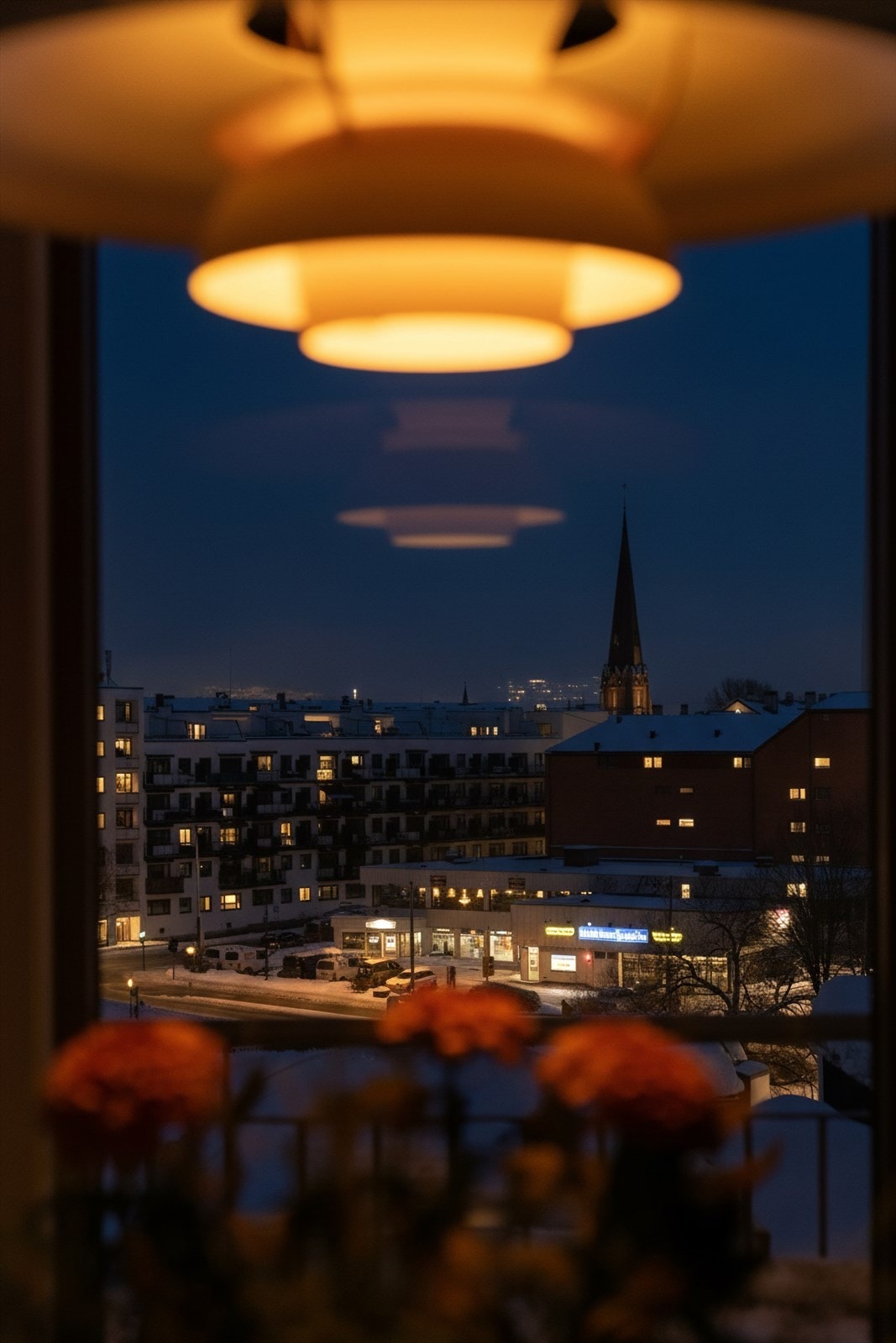 Leiligheten har et fritt skue i retning Grünerløkka. Galleribilde