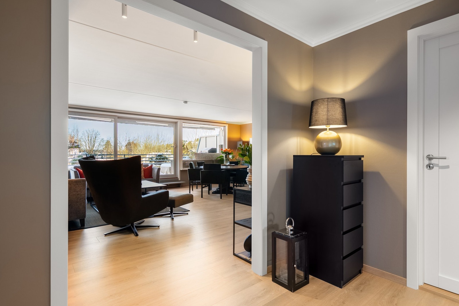 Leiligheten er oppusset i 2025, og holder en gjennomgående svært god standard Galleribilde