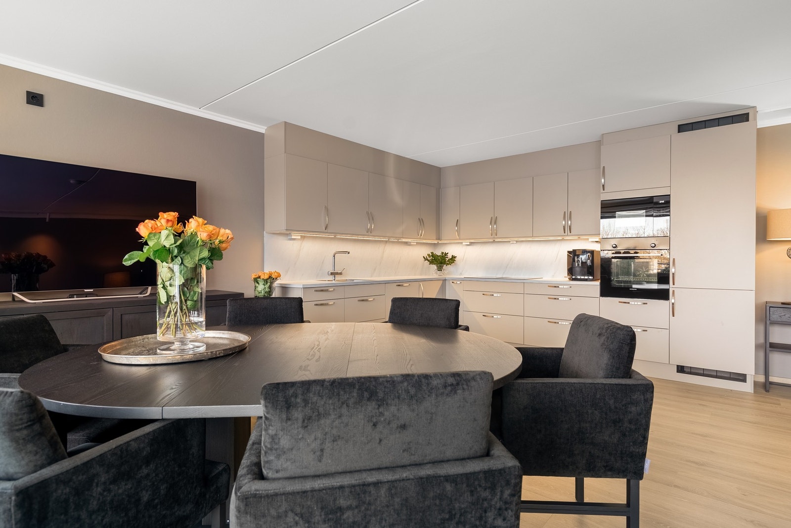 Lekkert kjøkken fra HTH Galleribilde