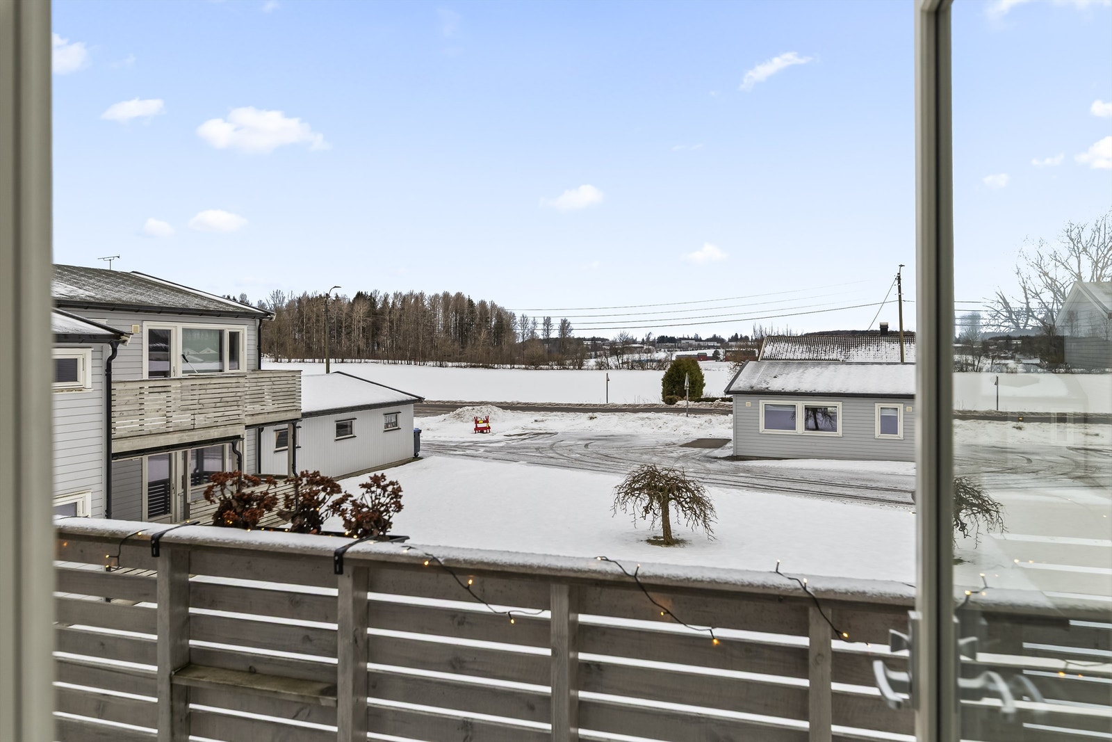 Fint utsyn fra verandaen Galleribilde