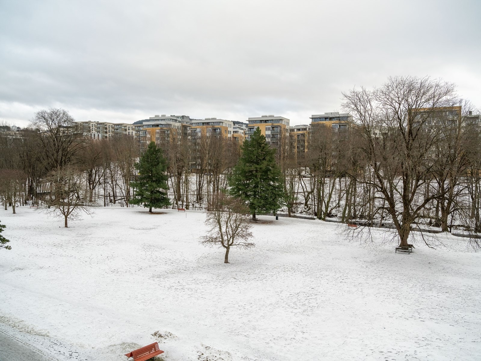 Utsikt fra balkong. Galleribilde