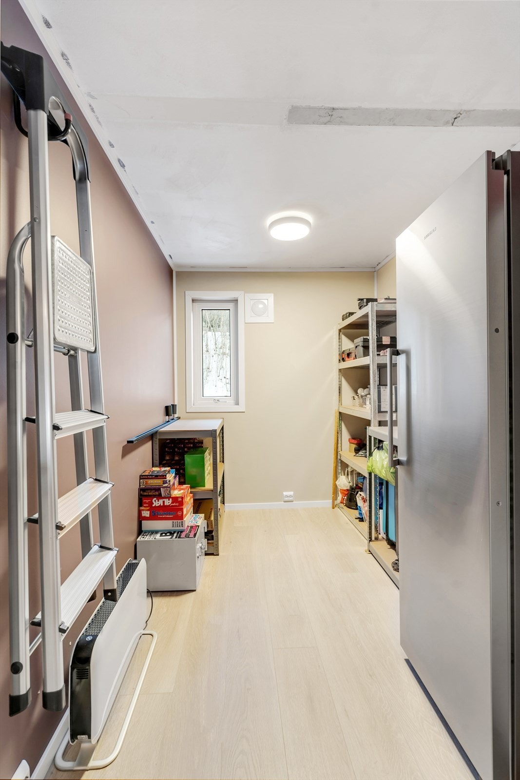 Bod med allsidige bruksmuligheter - kan f.eks brukes som ekstra lagringsrom. Galleribilde