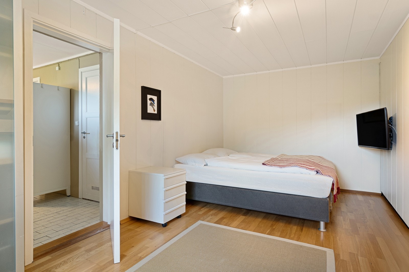 Innredet rom som i dag benyttes som gjesterom Galleribilde