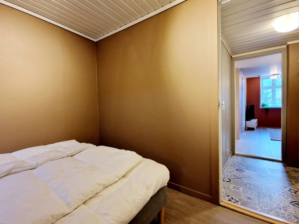 First bedroom Galleribilde