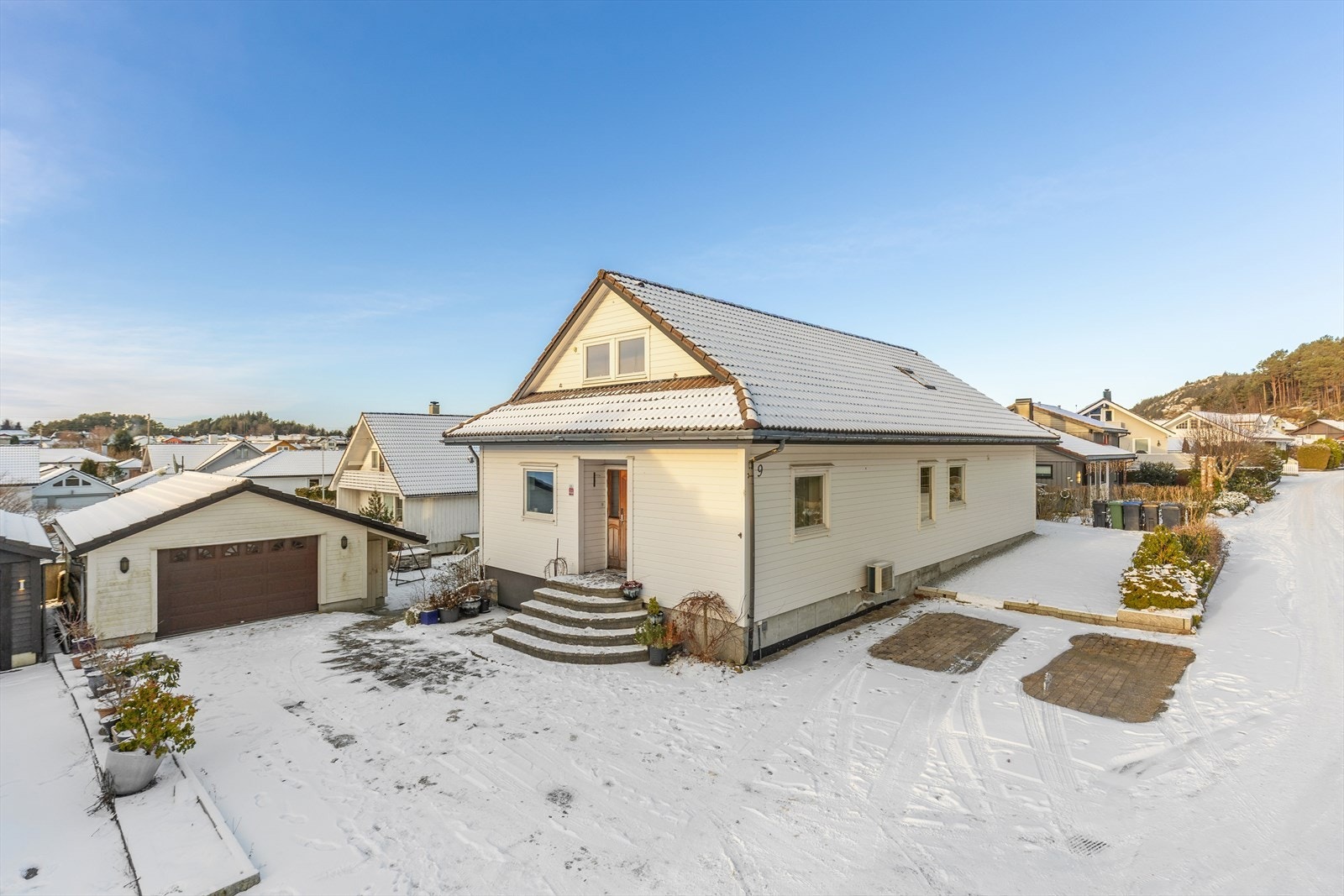 DNB Eiendom ved Tone Tjessheim Mannes, har gleden av å presentere Gimbervegen 9! Galleribilde