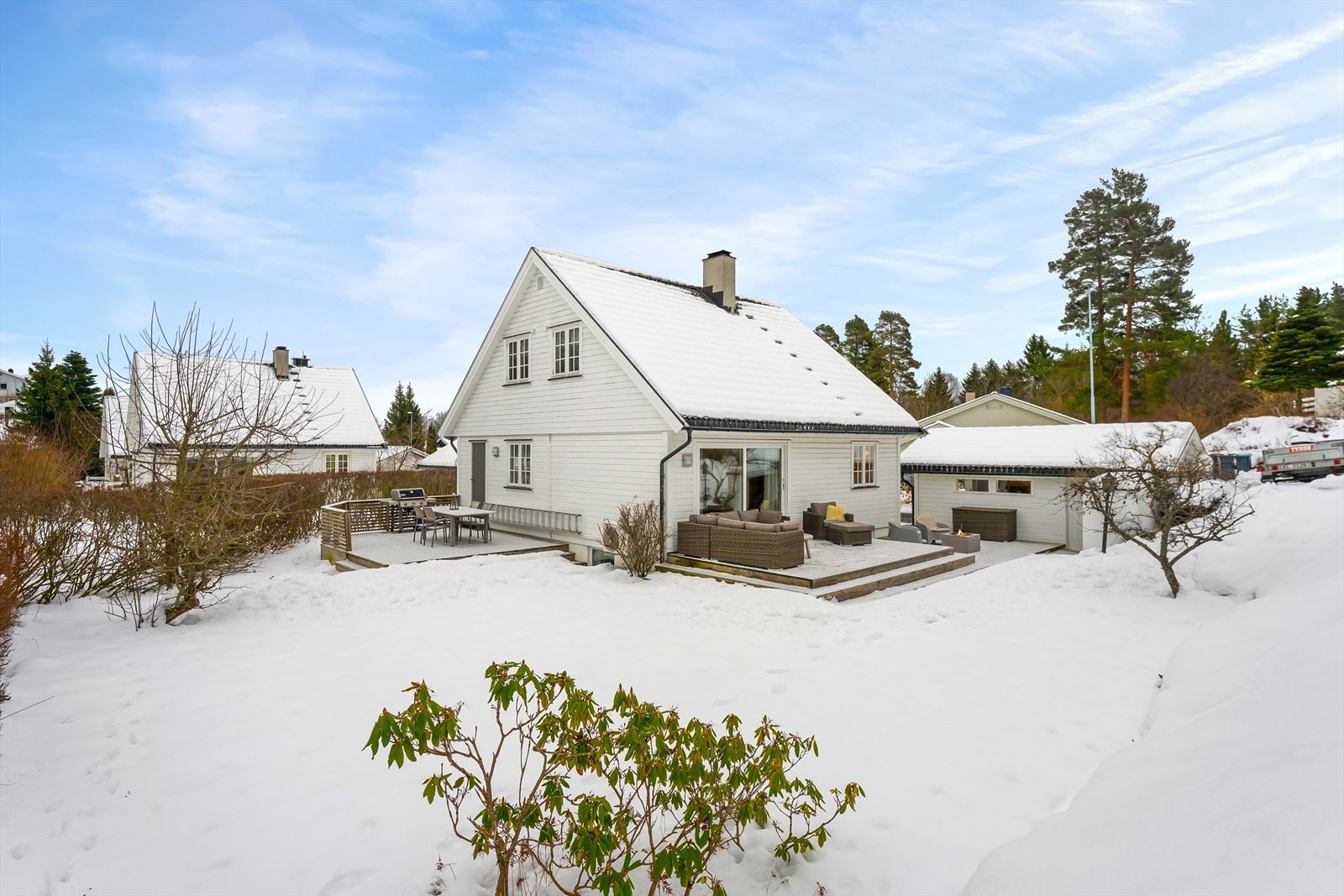 Solrik tomt, innerst i blindvei på 563 kvm. Galleribilde