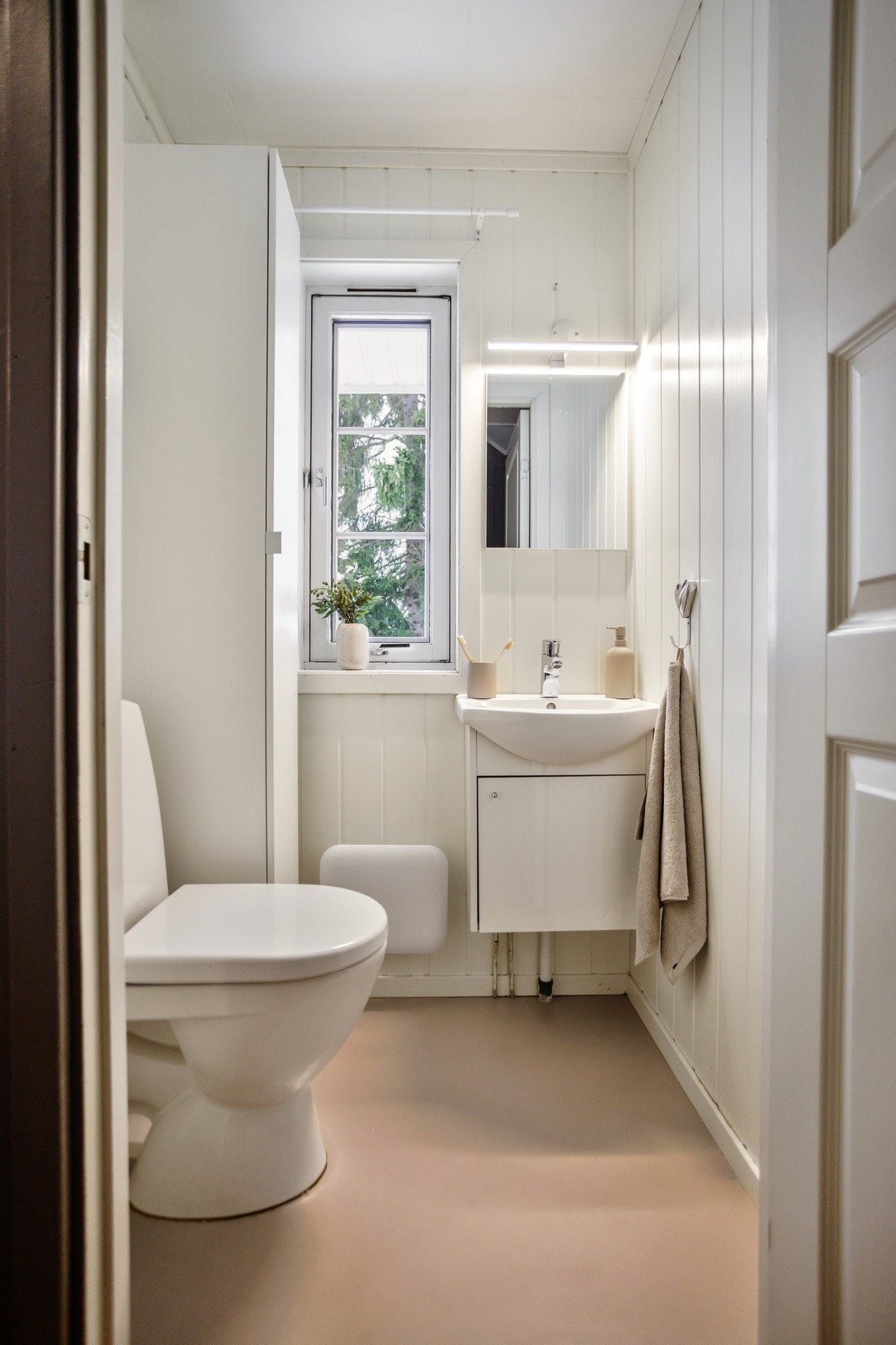 WC/gjestetoalett. Galleribilde