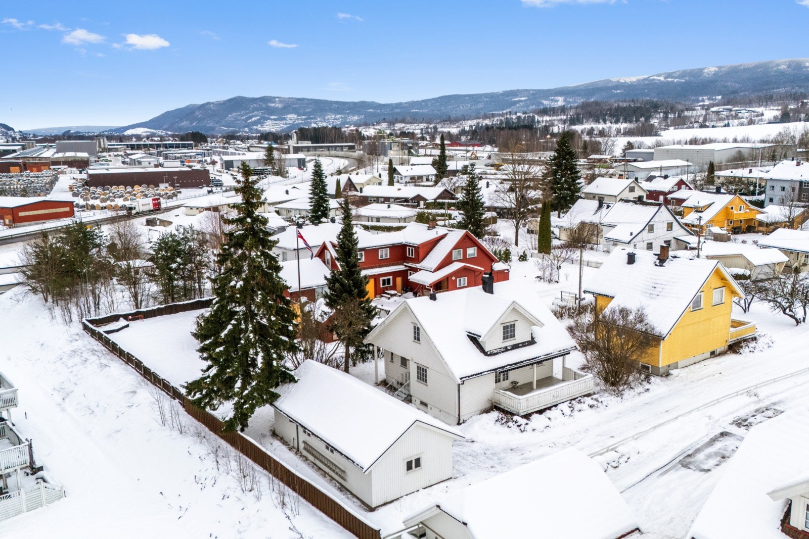 Fasade nord-vest. Galleribilde