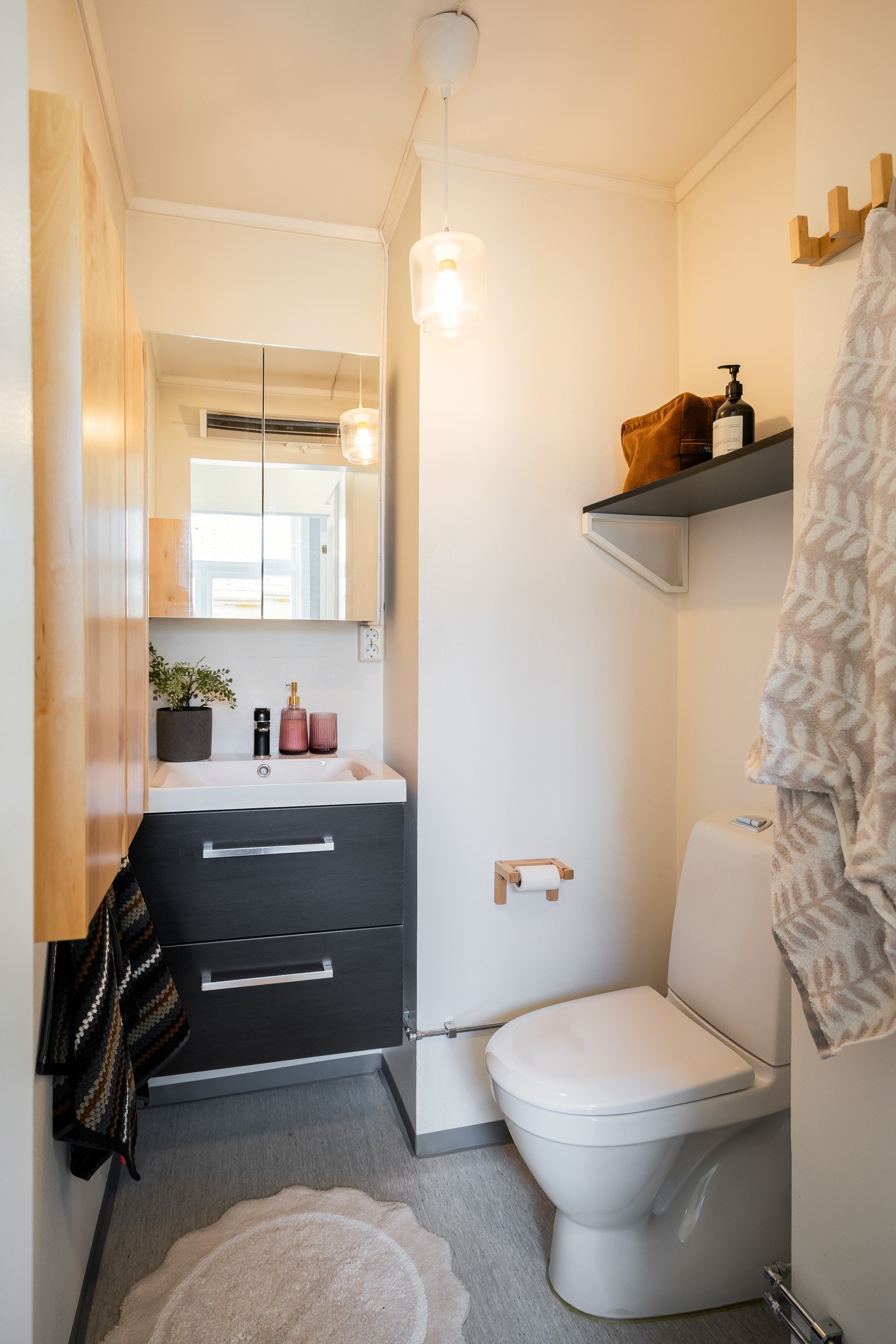 Badet i 2 etg har flere soner. Galleribilde