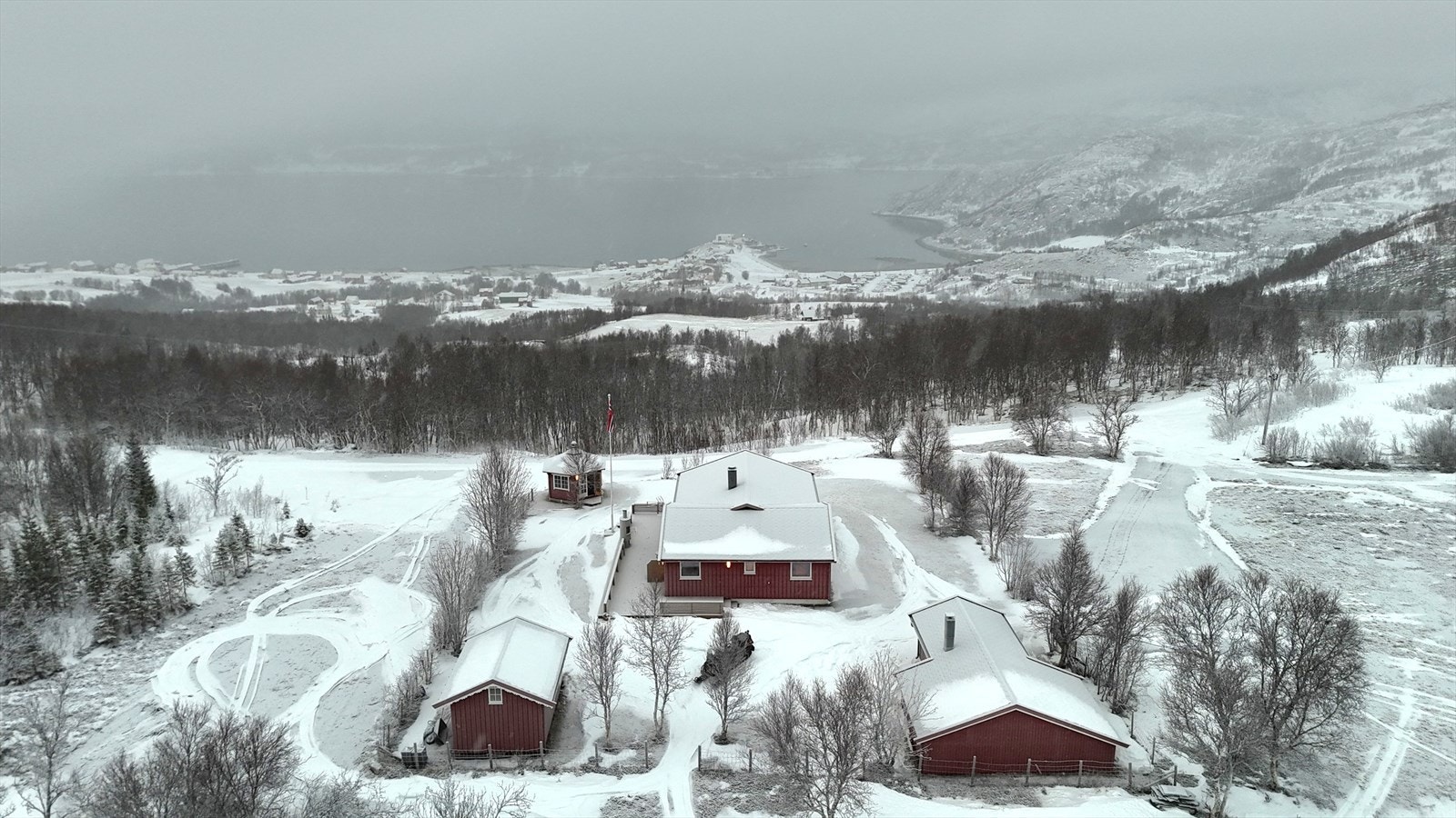 Velkommen til Storeggiveien 32 presentert av Vidar Myklevoll ved DNB Eiendom. Galleribilde