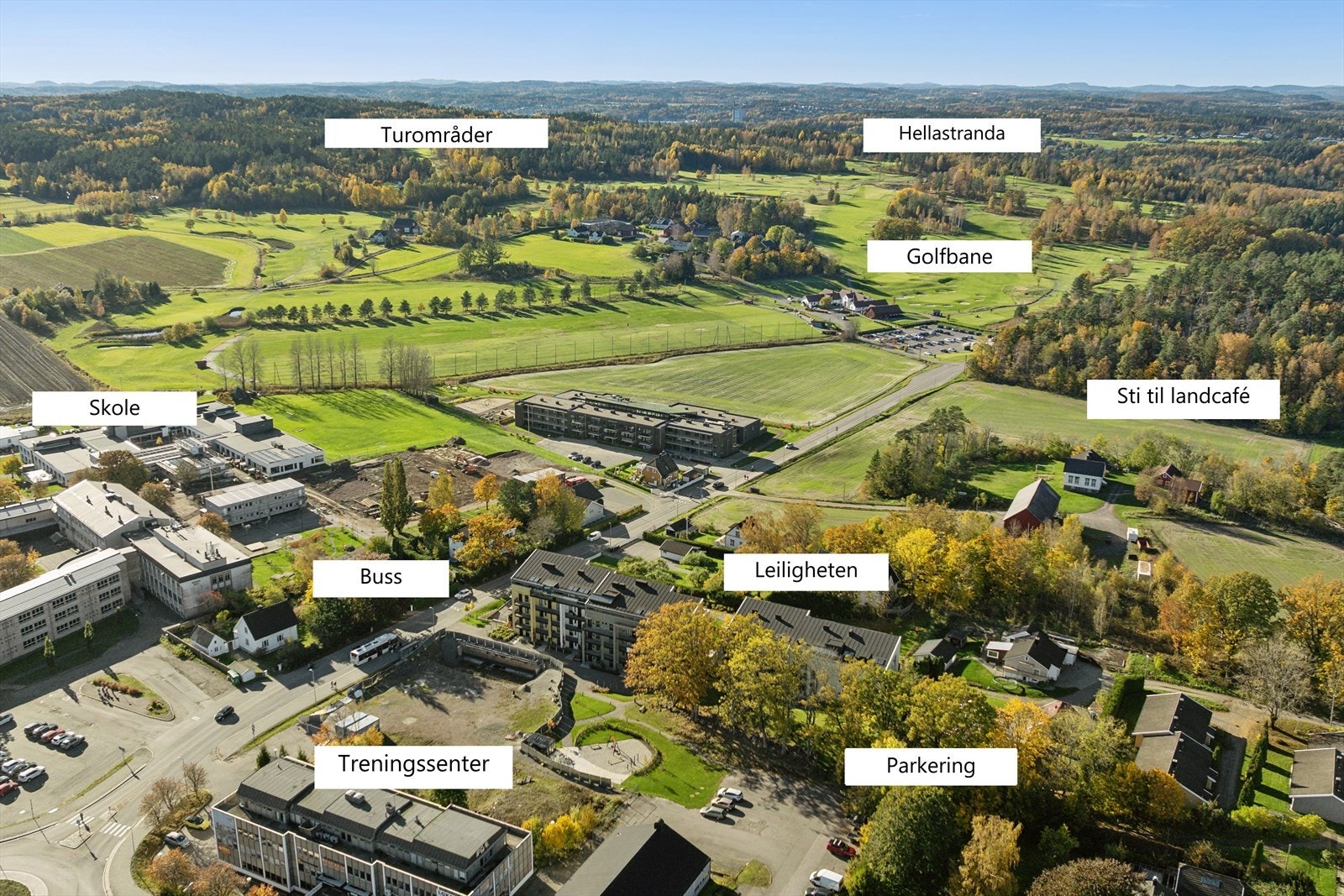 Her er også golfbane og uendelige muligheter for tur og rekreasjon, samt flere strender. Galleribilde