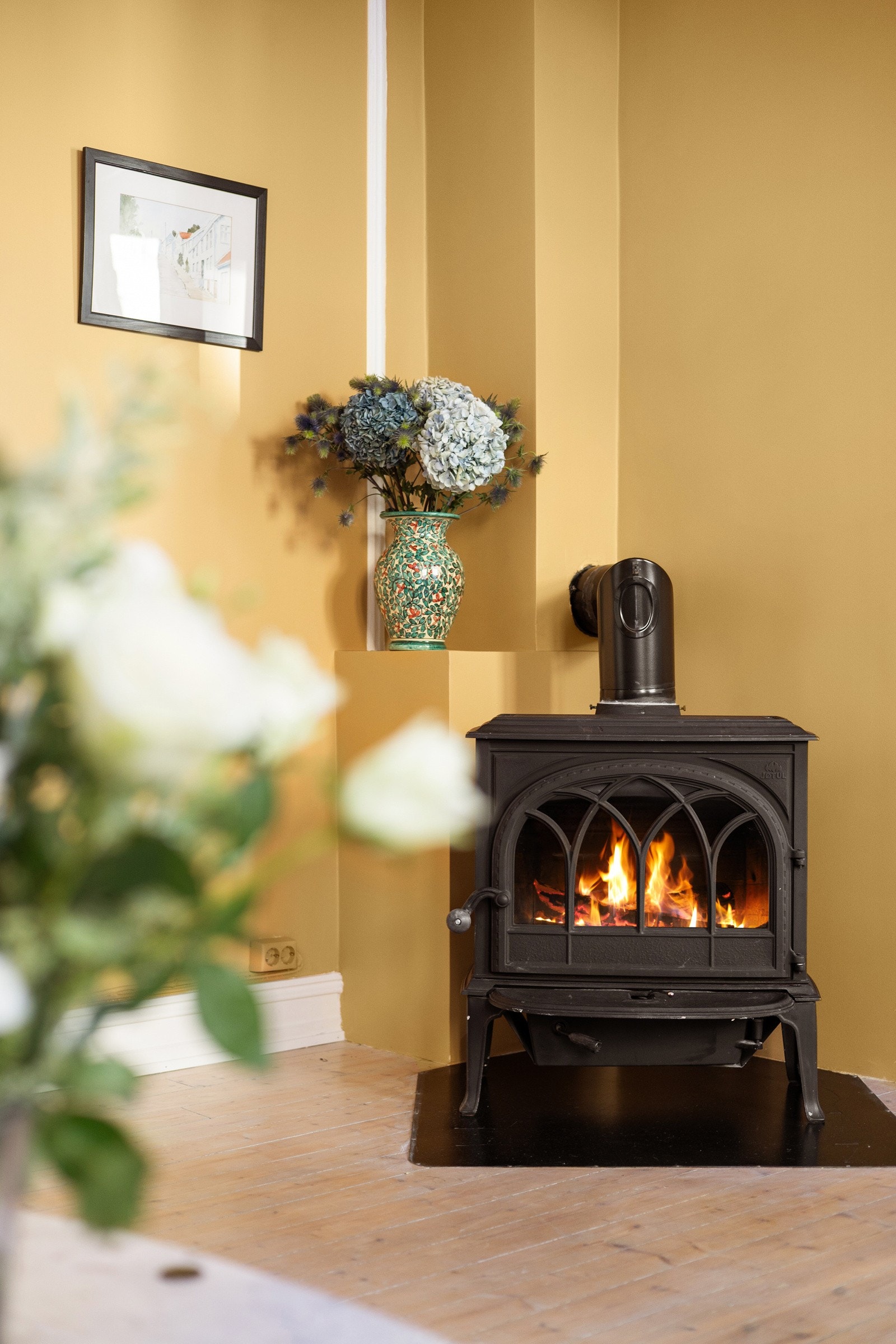 Skorstein/pipe ble renovert av sameiet i 2014. Galleribilde