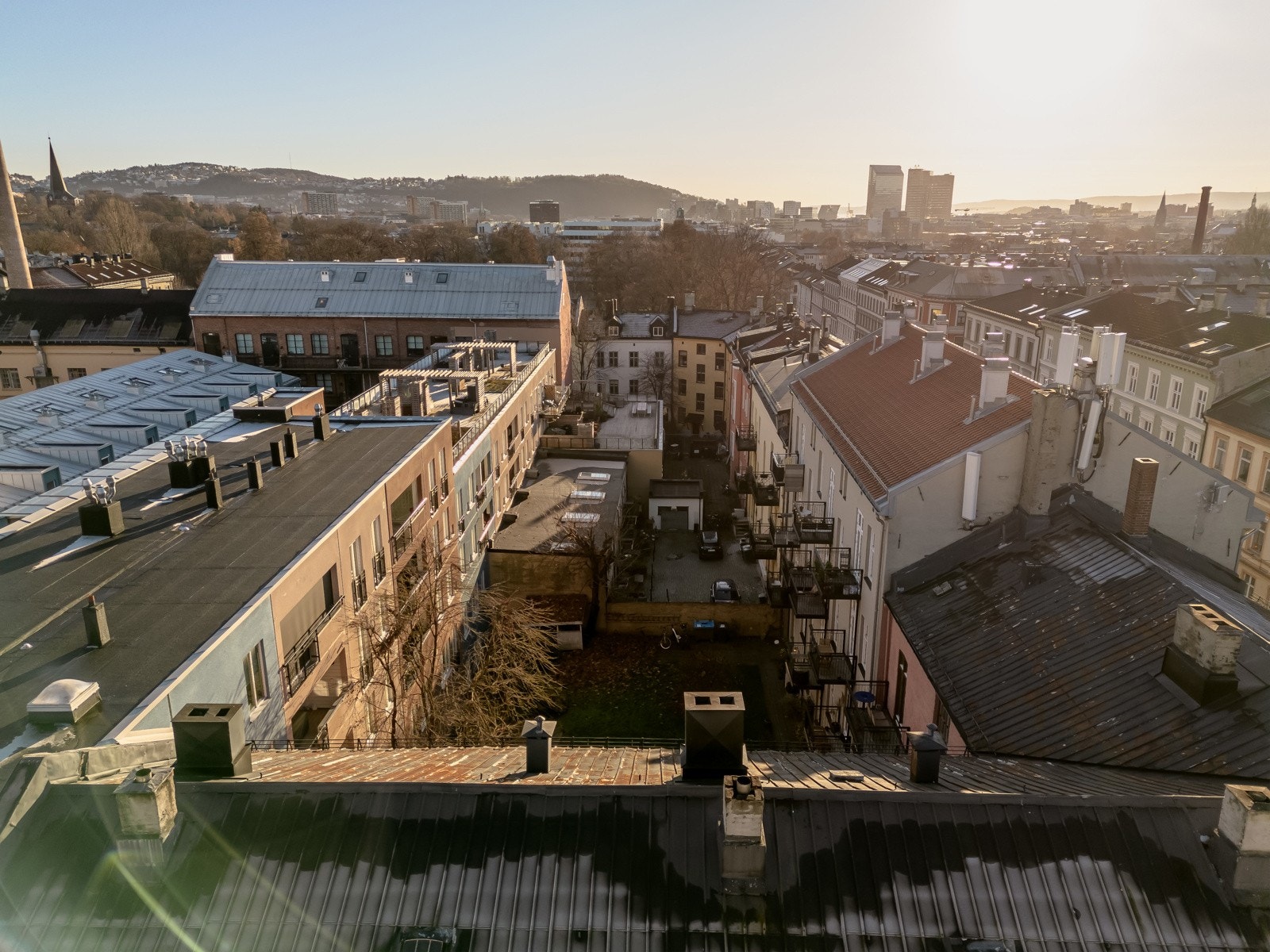 Leilighetens balkong og potensielt fremtidige takterrasse, vil vende sydover med fantastiske solforhold. Galleribilde