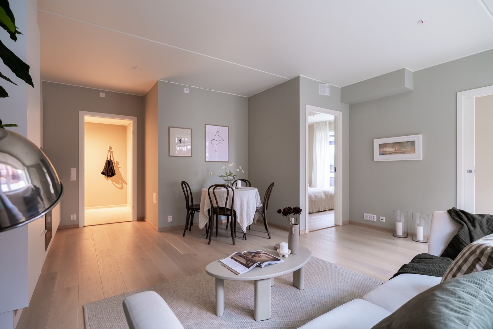 Det er også plass til spisebord. Galleribilde