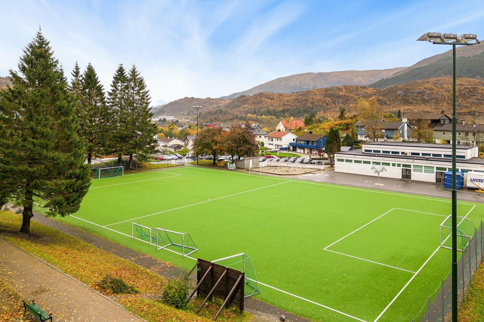 Fotballbane på Ådnamarka skole. Galleribilde