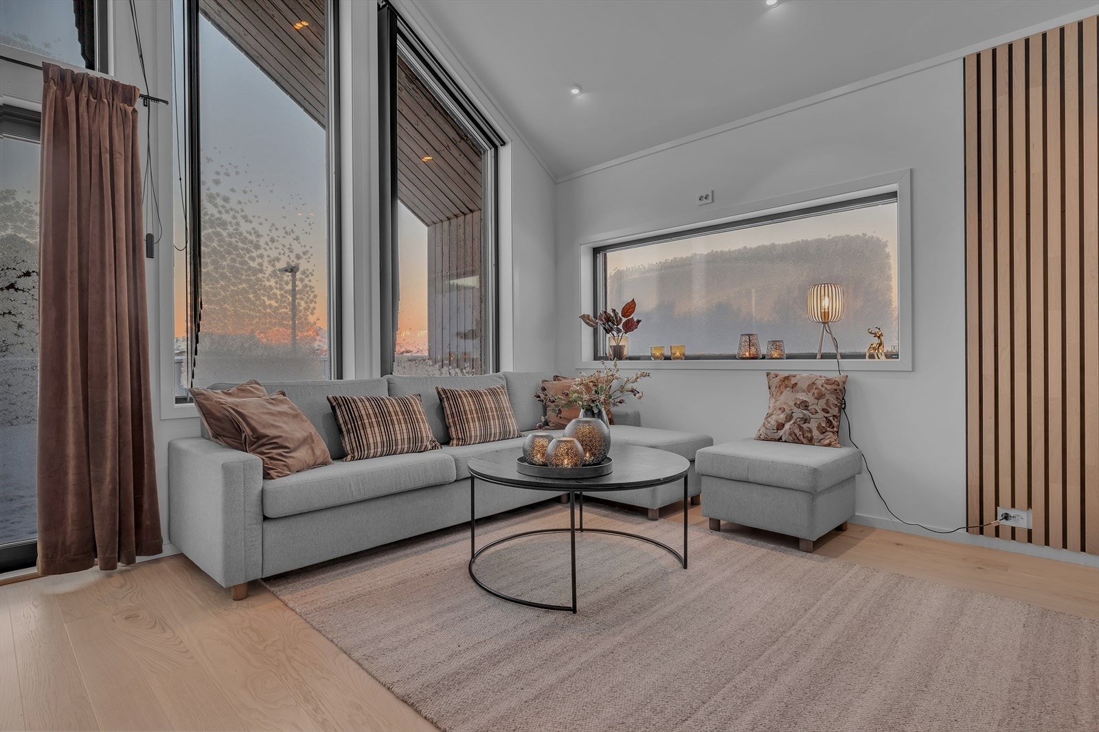 Ekstra vindu på endeveggen mot friområdet i nord Galleribilde