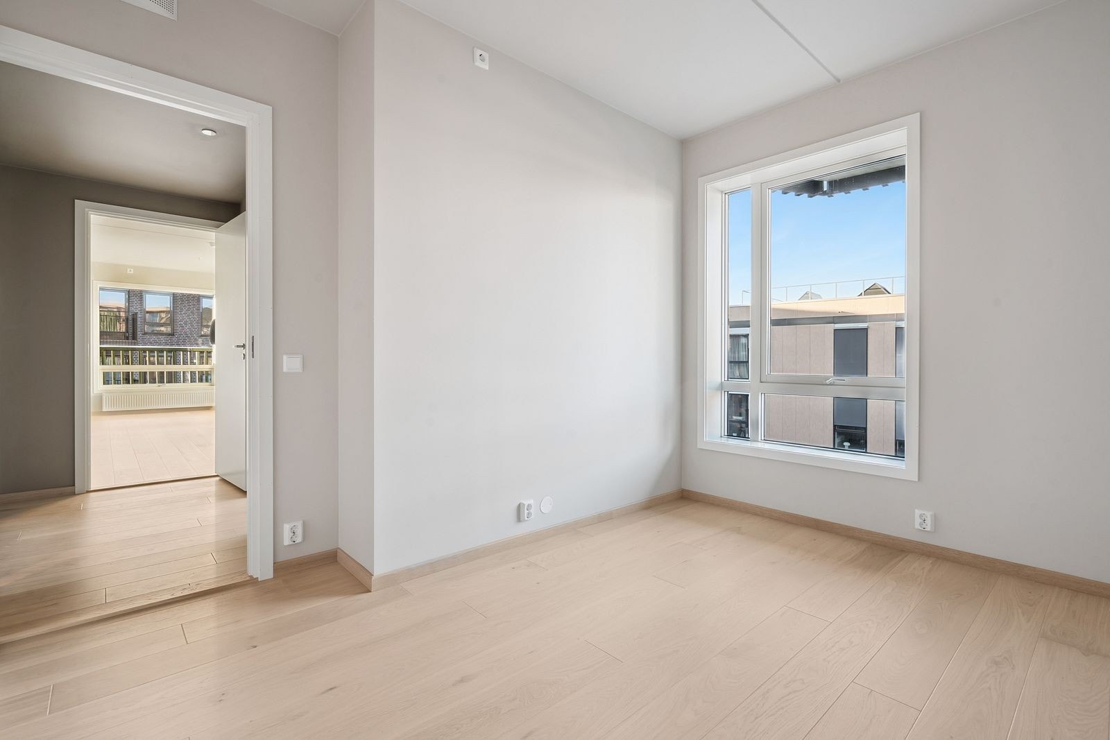 Soverom 1 med gode møbleringsmuligheter. Galleribilde