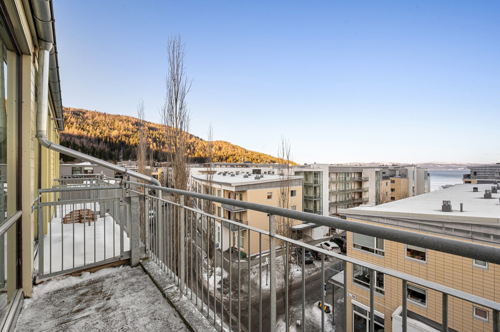 Her er det bra med plass til utemøblement. Galleribilde