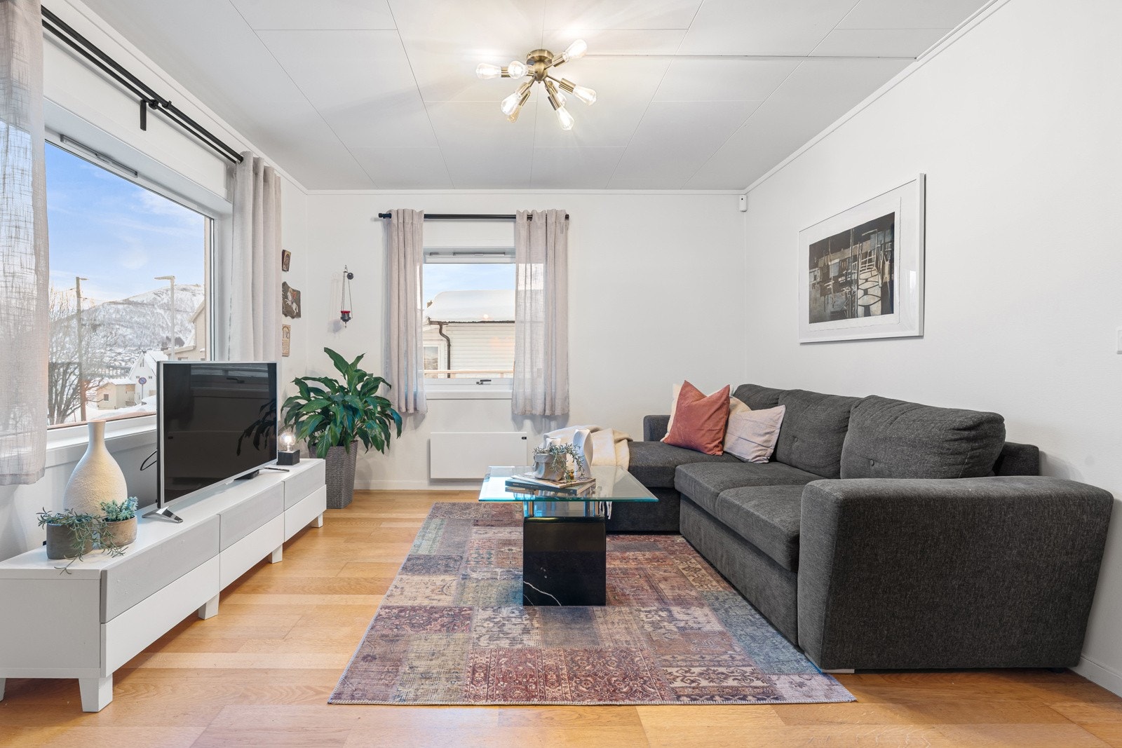 Velkommen til Borgermester Eidems gate 2 - Presentert av Robin C. Lund! Galleribilde