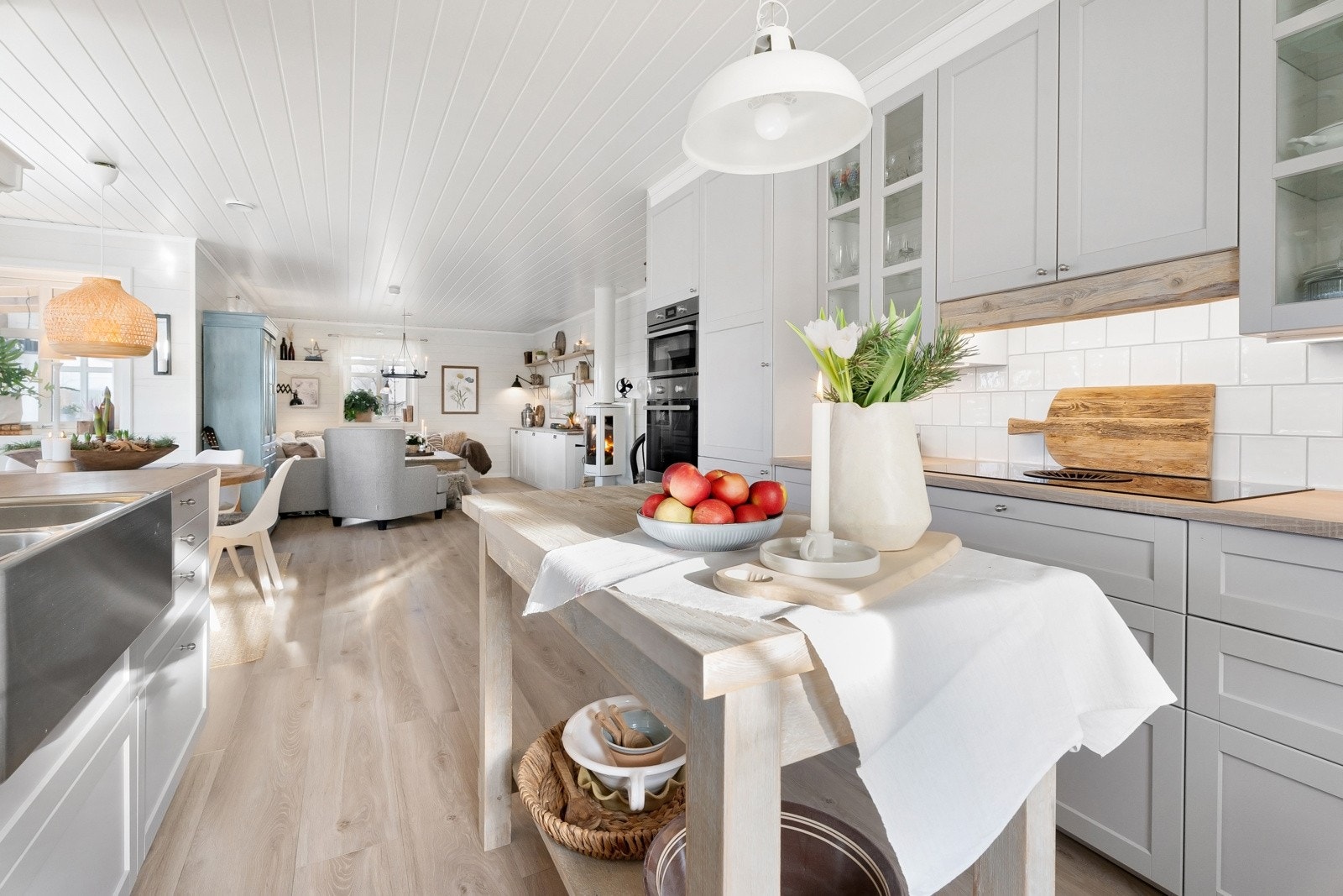 Kjøkkeninnredning Lerhyttan fra Ikea. Galleribilde