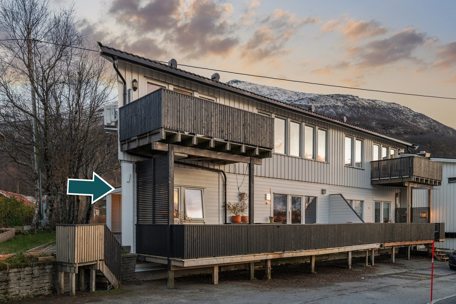 DNB Eiendom v/Bjørn Harald Sandvik presenterer en flott 3-roms eierleilighet med sentral beliggenhet på Skaug Galleribilde