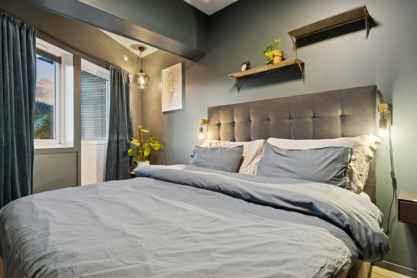 Soverom I - Også herfra er det dør ut til terrassen Galleribilde