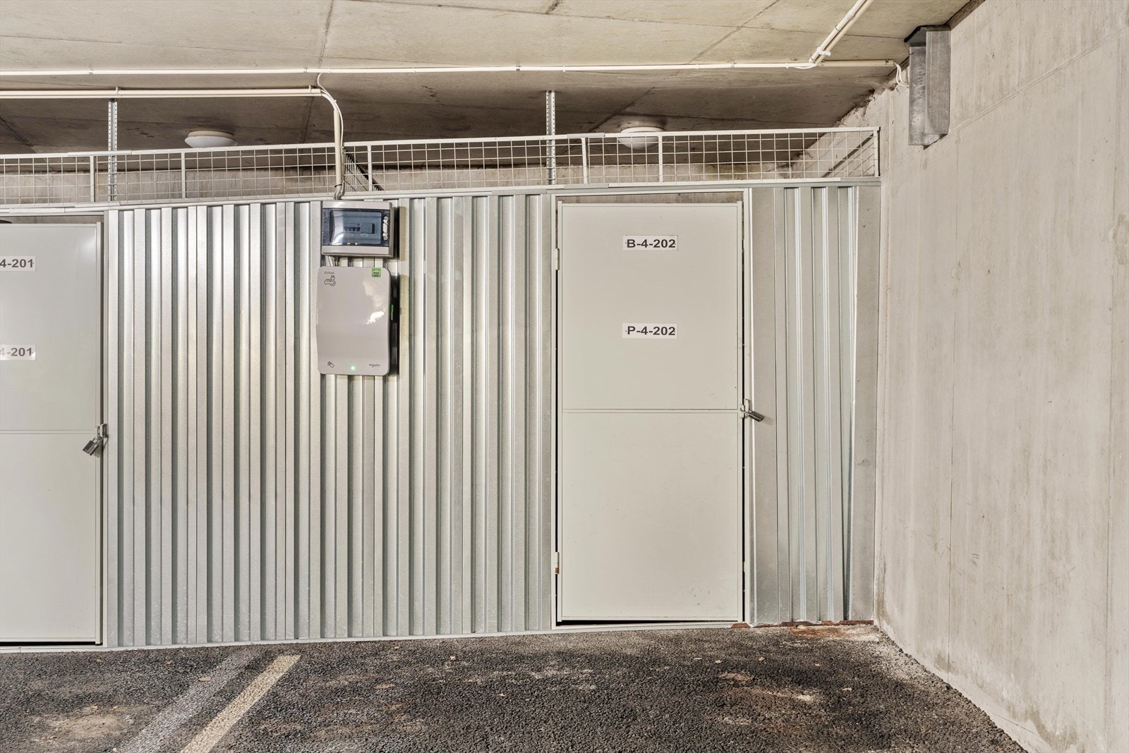 Ekstra bod i garasje Galleribilde