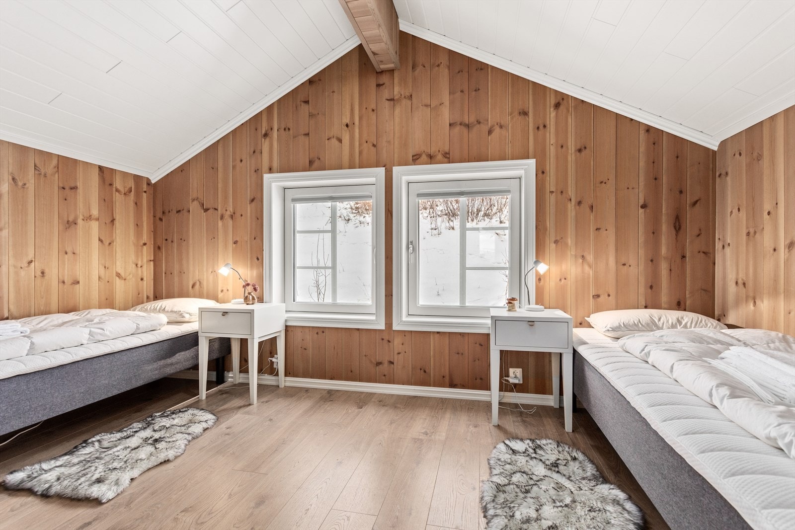 Soverom 2 er av romsleg storleik Galleribilde