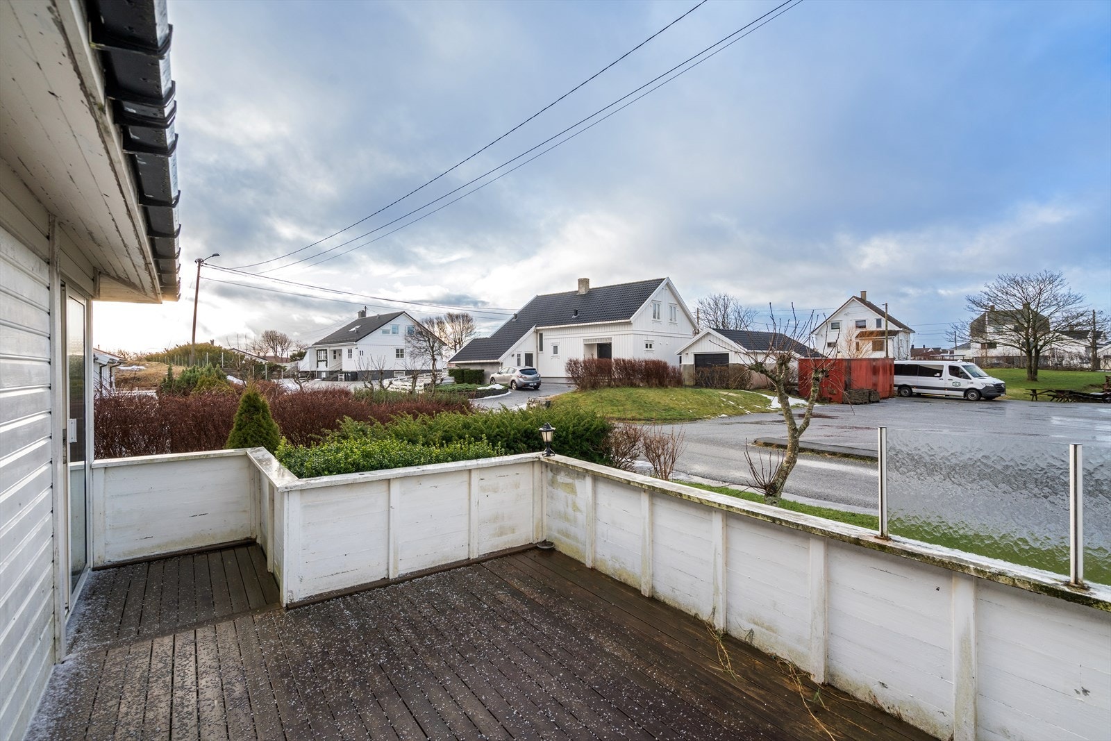 Terrasse mot vest. Galleribilde